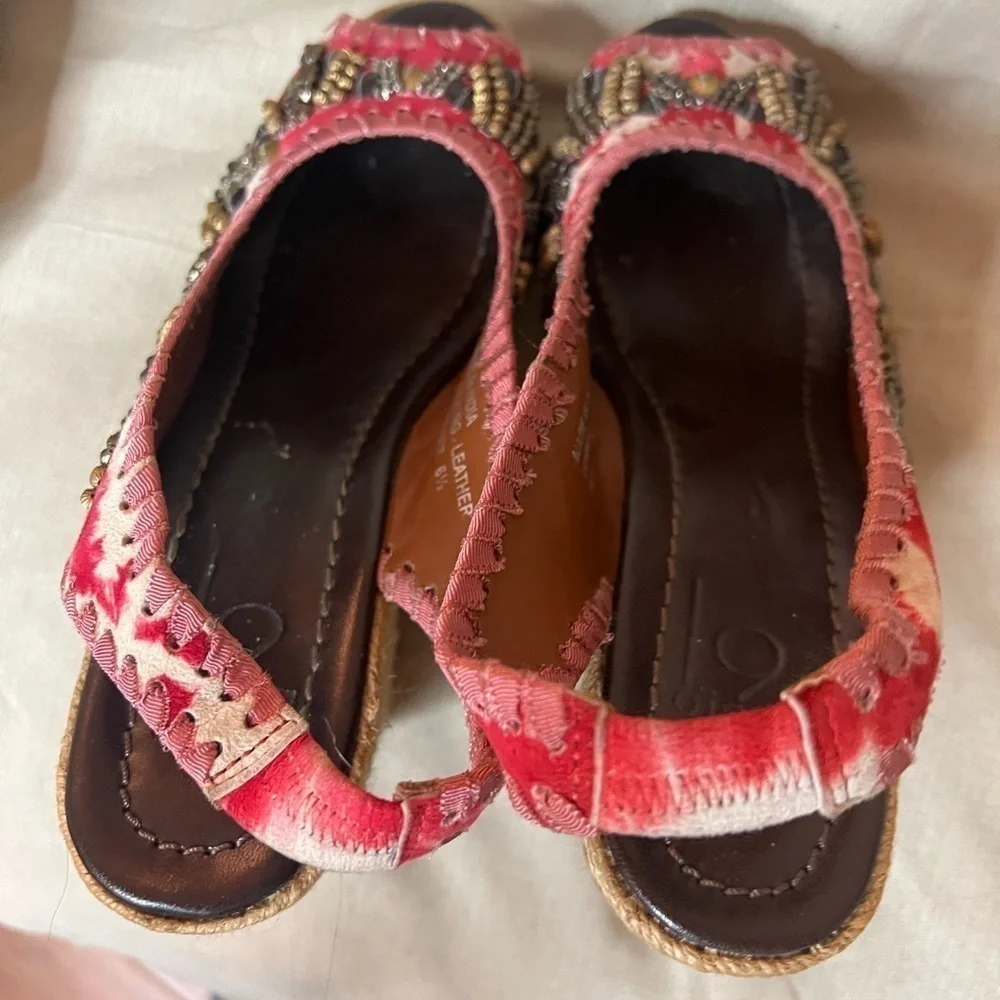 Bacio 61 Floral Beaded Wedge Peep-toe Slingback Espadrilles::EUC::Summer Staple